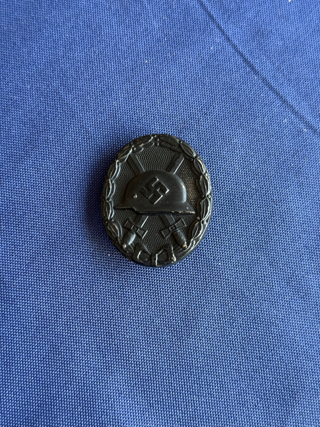 Original WWII German Black Wound Badge (Verwundetenabzeichen in Schwarz)