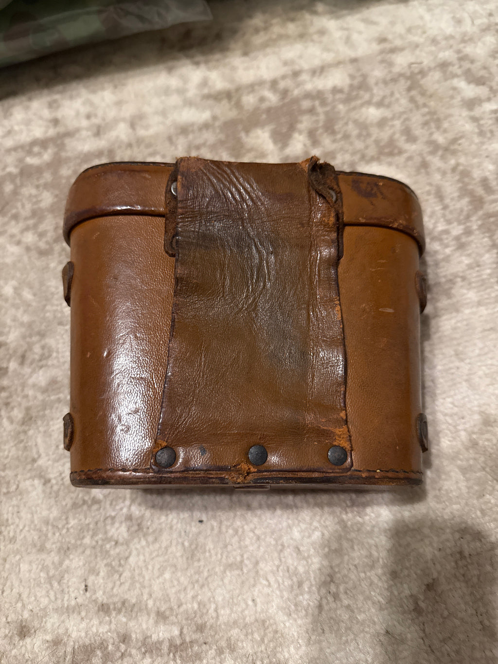 Ww2 USMC Binoculars and case