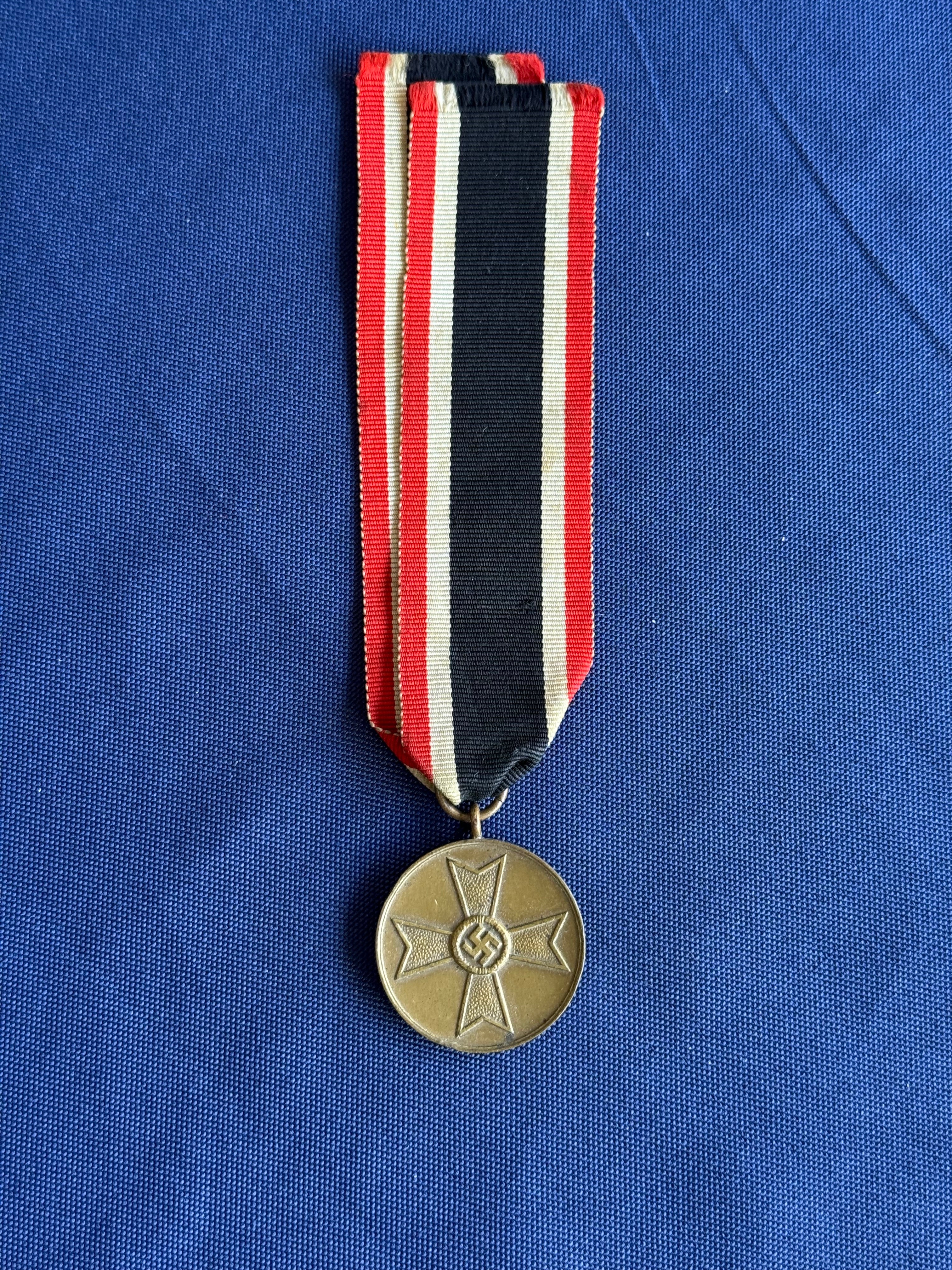 Original WWII German War Merit Medal (Kriegsverdienstmedaille)